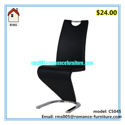 chaise de salle à manger haute dos en forme de Z en cuir