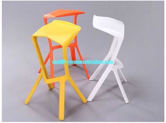Tabouret de bar en plastique, nouveau design 2015, pratique et confortable. pc-042