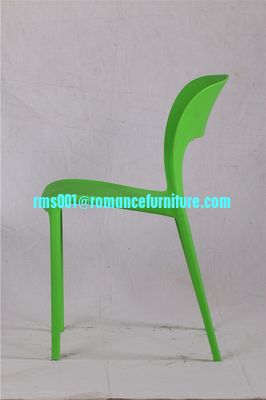 simple design coloré en plastique chaise empilable loisirs PC602