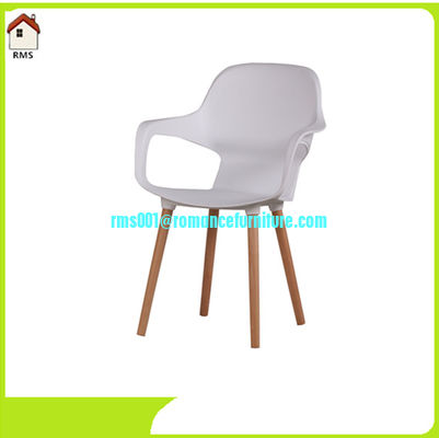 chaise en plastique à jambes en bois, chaise de loisir PC613