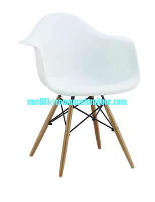Chaise de salle à manger en plastique de haute qualité, vente chaude PC082