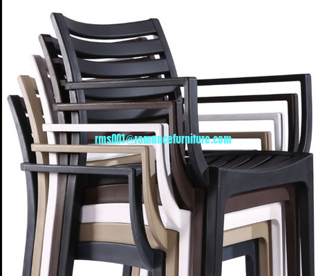 chaise de design élégant chaise de salle à manger en plastique chaise de loisirs pc607