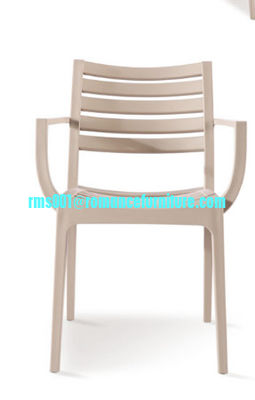 chaise de design élégant chaise de salle à manger en plastique chaise de loisirs pc607