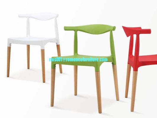 Chaise en plastique de conception moderne, chaise d'extérieur, chaise de loisirs, chaise de salle à manger en PP PC670