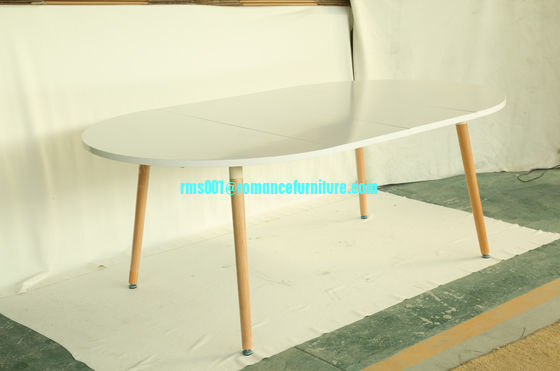 Vente à chaud MDF haut, jambes en bois table à manger T1707