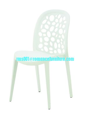 chaise en plastique blanche empilable PC107